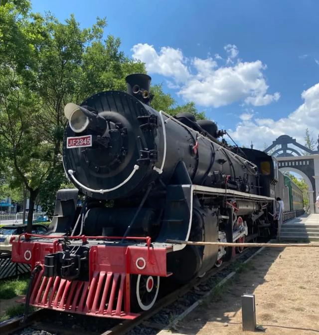 隐藏在北京城里的老火车头们,你注意过吗?
