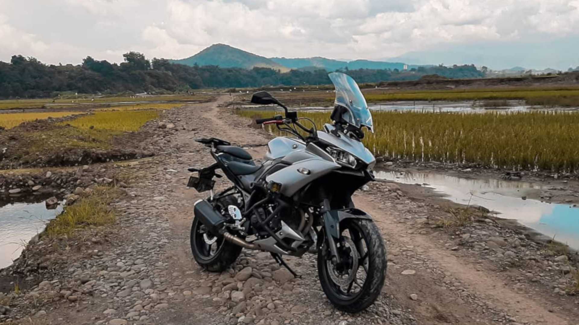 雅马哈tracer250迟迟不来 印尼小伙以r25为基础自己改装