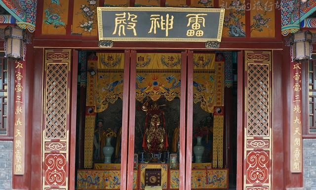 昆明市区最大道观 诸葛亮在此屯兵|紫微殿|老君殿|真庆观_新浪新闻