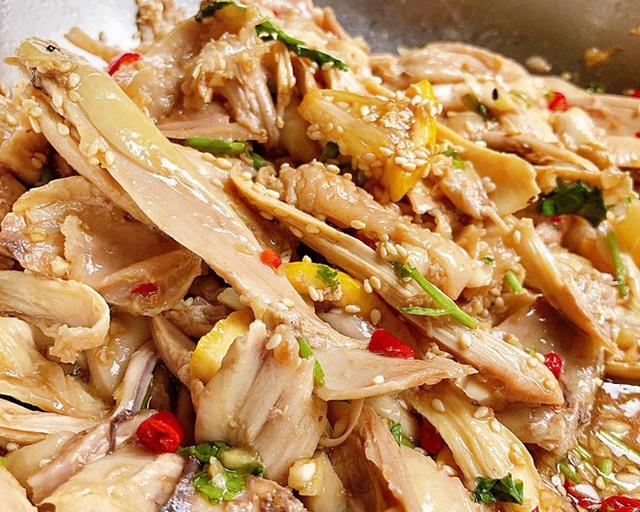 家庭版的手撕鸡的做法,冷藏后更好吃