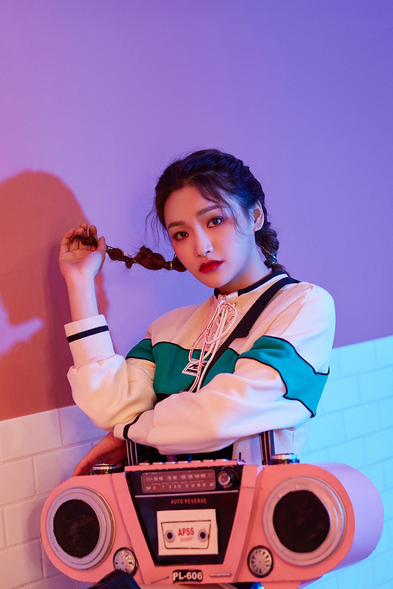 许馨文全新单曲惊喜出炉以歌手身份再次出发