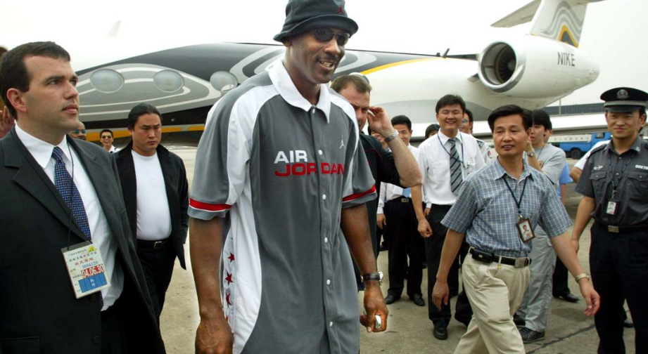 最受中国球迷喜欢的5大NBA球星,乔丹落选 麦蒂垫底休闲区蓝鸢梦想 - Www.slyday.coM 最受中国球迷喜欢的5大NBA球星,乔丹落选 麦蒂垫底休闲区蓝鸢梦想 - Www.slyday.coM