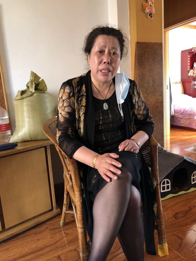 59岁东北失独妇女自杀:夫妻俩身患多病负债十几万哭诉"活不起"