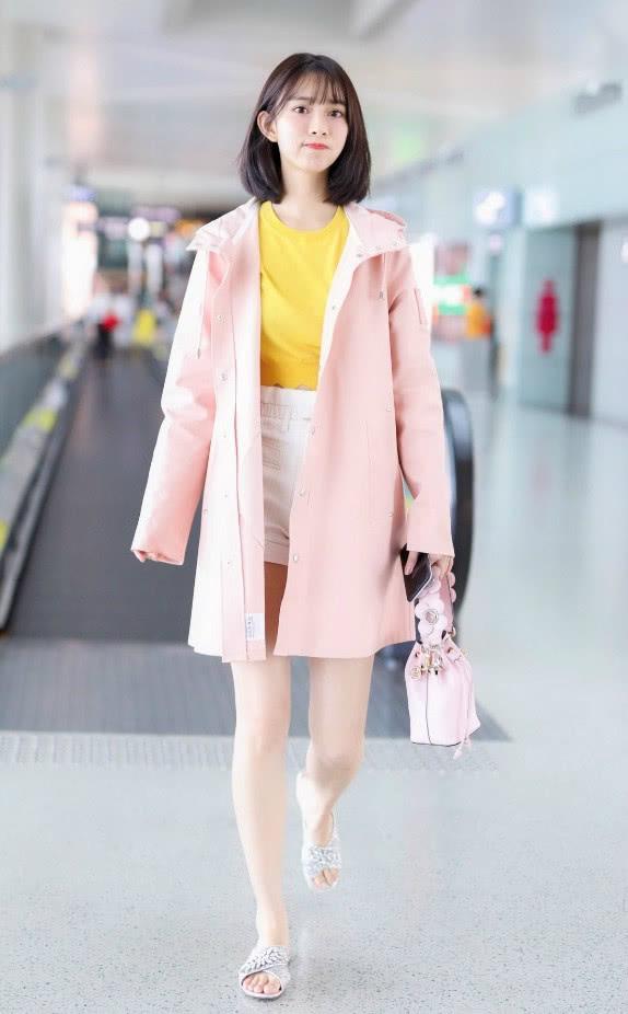 中的温情,穿拖鞋出门,鞋底薄如钢化膜,却显得腿尬长|陈情令|孟子义