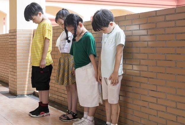 别做偷懒家长,"体罚"对孩子治病不治根,3点教育值得宝妈学习