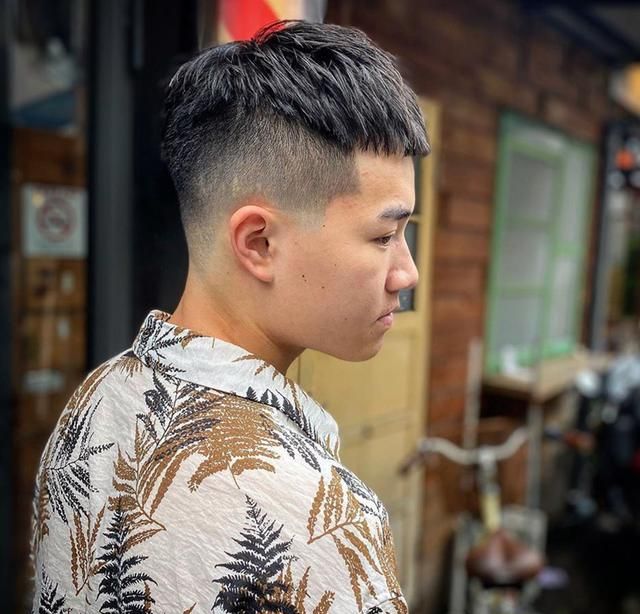 什么发型 男生两边铲发型怎么剪-时尚男发-发型站_最新流行,12款两边