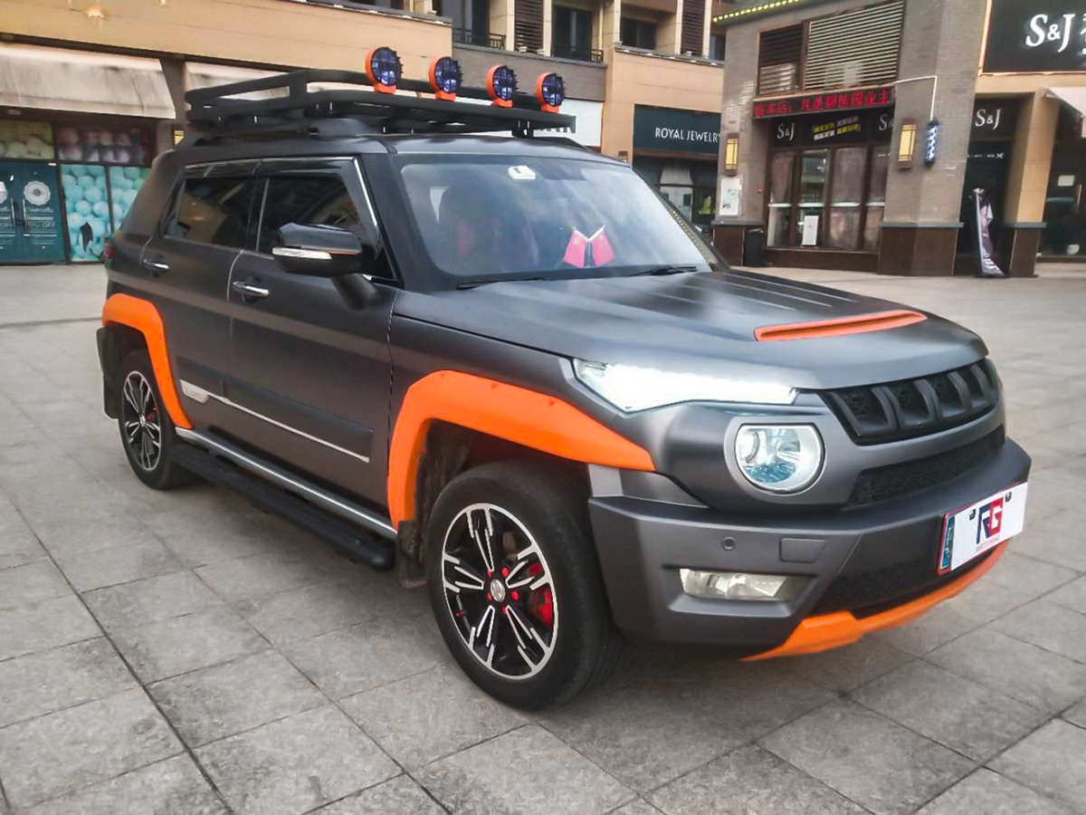 北汽bj20车身改色电光深邃灰 rg瑞集改色膜韶关南雄加盟店出品