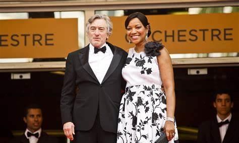 76岁奥斯卡影帝罗伯特德尼罗上肥伦秀