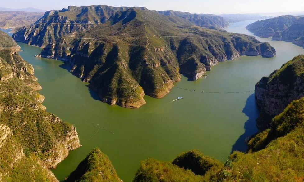 河南的黄河水比长江还清澈黄河三峡皇家山水让人仿佛置身江南