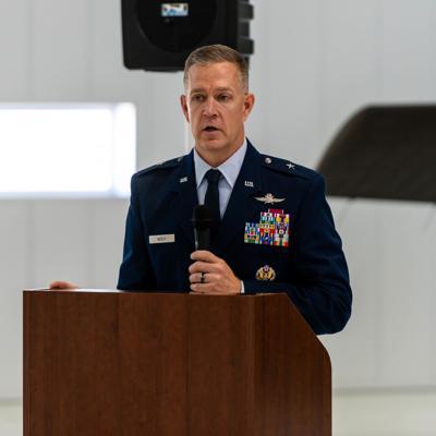 美国空军上校当上国民警卫队司令军衔才晋升为准将实为少见