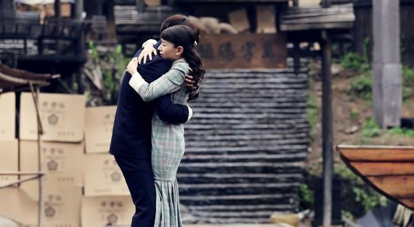 董洁与韩栋两人剧中有虐心戏.