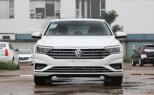 预算15万买车，从销量看选项，这几款车绕都绕不过！