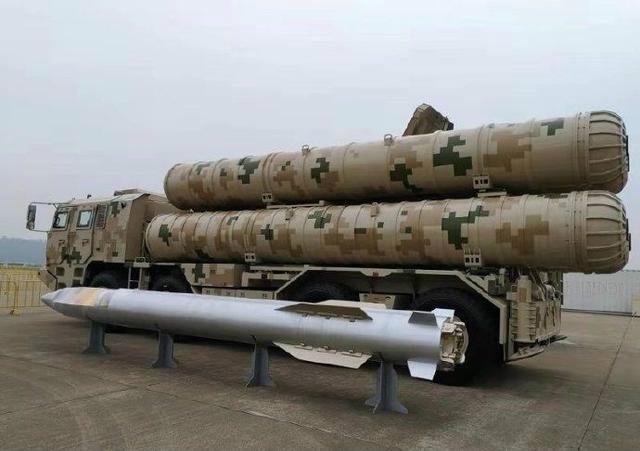 原本以为是hq19,谁想到是射程600公里垂发火箭炮