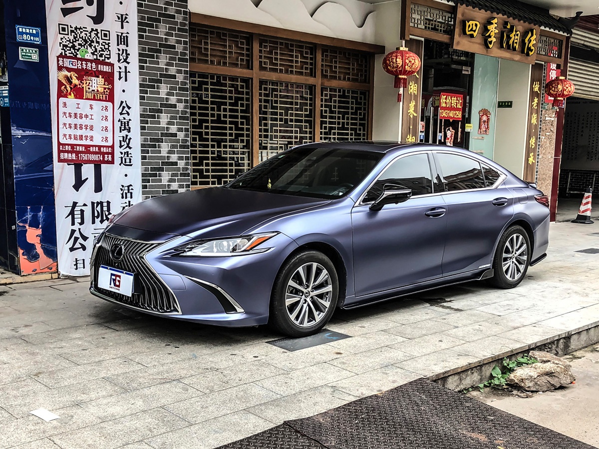 雷克萨斯es300车身改色电光午夜蓝rg瑞集改色膜东莞厚街店出品