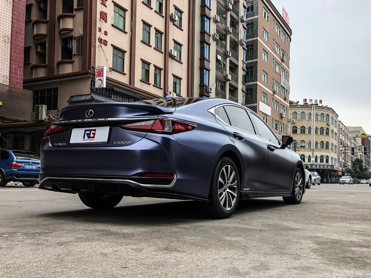 雷克萨斯es300车身改色电光午夜蓝rg瑞集改色膜东莞厚街店出品