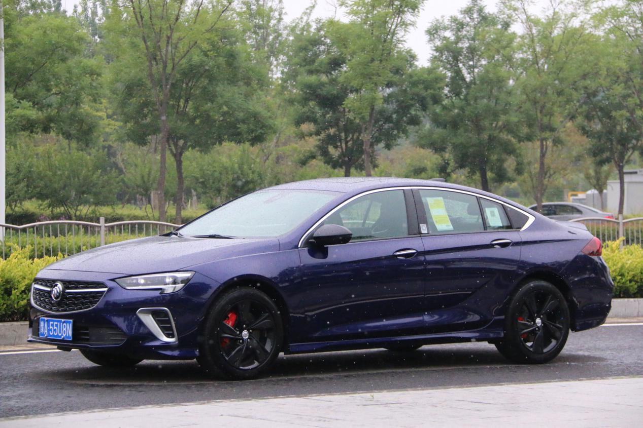 改款君威gs:只要我跑得够快,质疑声就追不上我