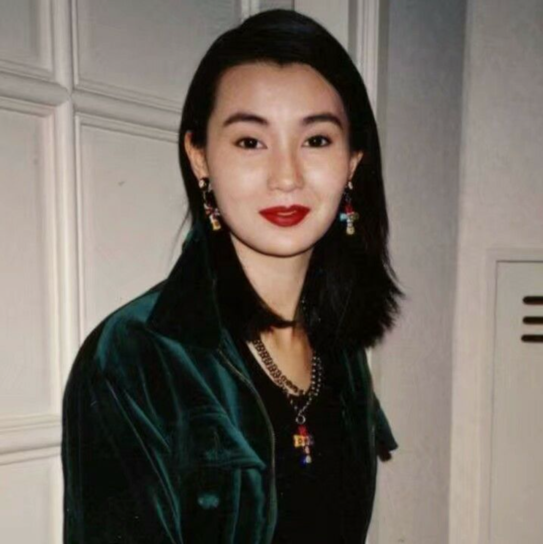 真正的港风美女,永远看不腻.