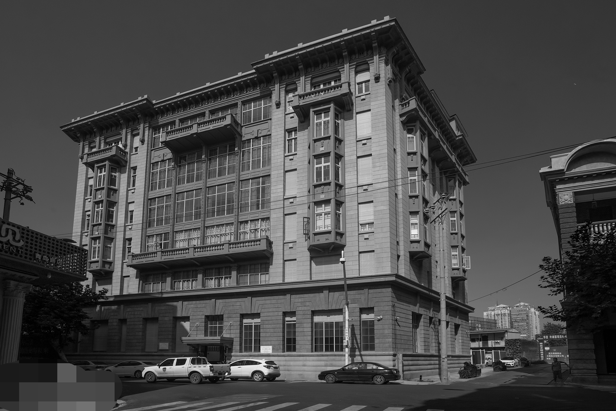 女人被美国人集体玷污,现场内衣遍地|曹秀英|景明大楼|太太_新浪新闻