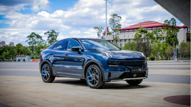 领克05初体验,一辆"宠粉儿"的混血旗舰