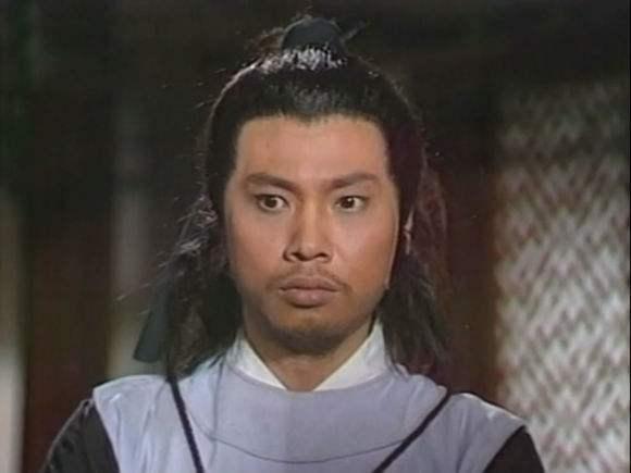 吴孟达在武侠剧《楚留香传奇》中饰男二号胡铁花