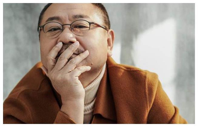 他曾深受大家的喜爱,因出演小品口误说错一个字,最终告别春晚!