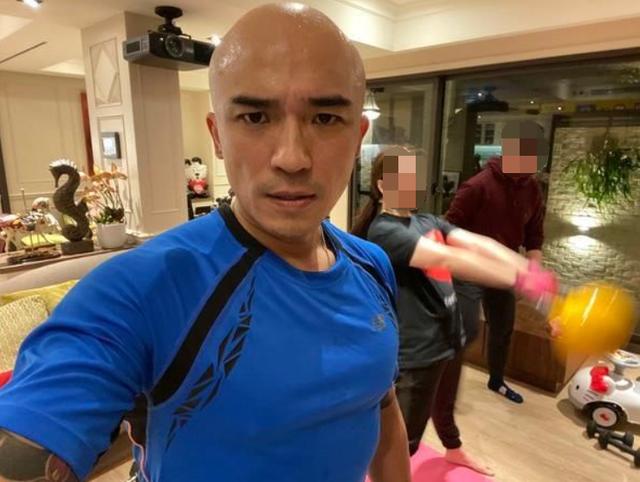 好友爆料辛龙近况,爱妻刘真逝世将近3个月,他终于开始好转了