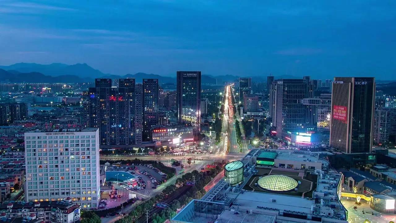 宁海天明湖商业街图片