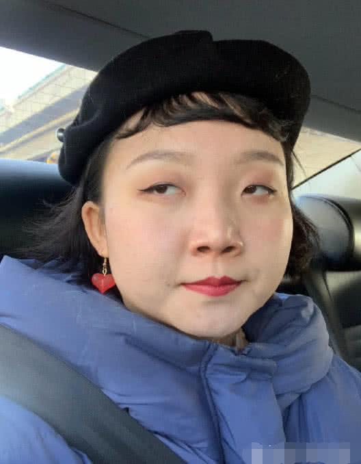 辣目洋子旧照曝光,长发的她引众人热议,网友:理解你了