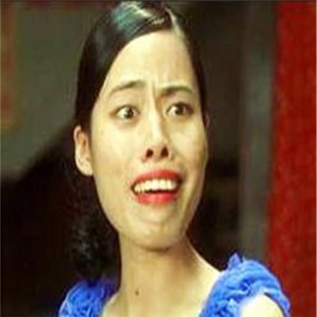原来我们被周星驰"骗"了这么久,"龅牙妹"一点不丑!