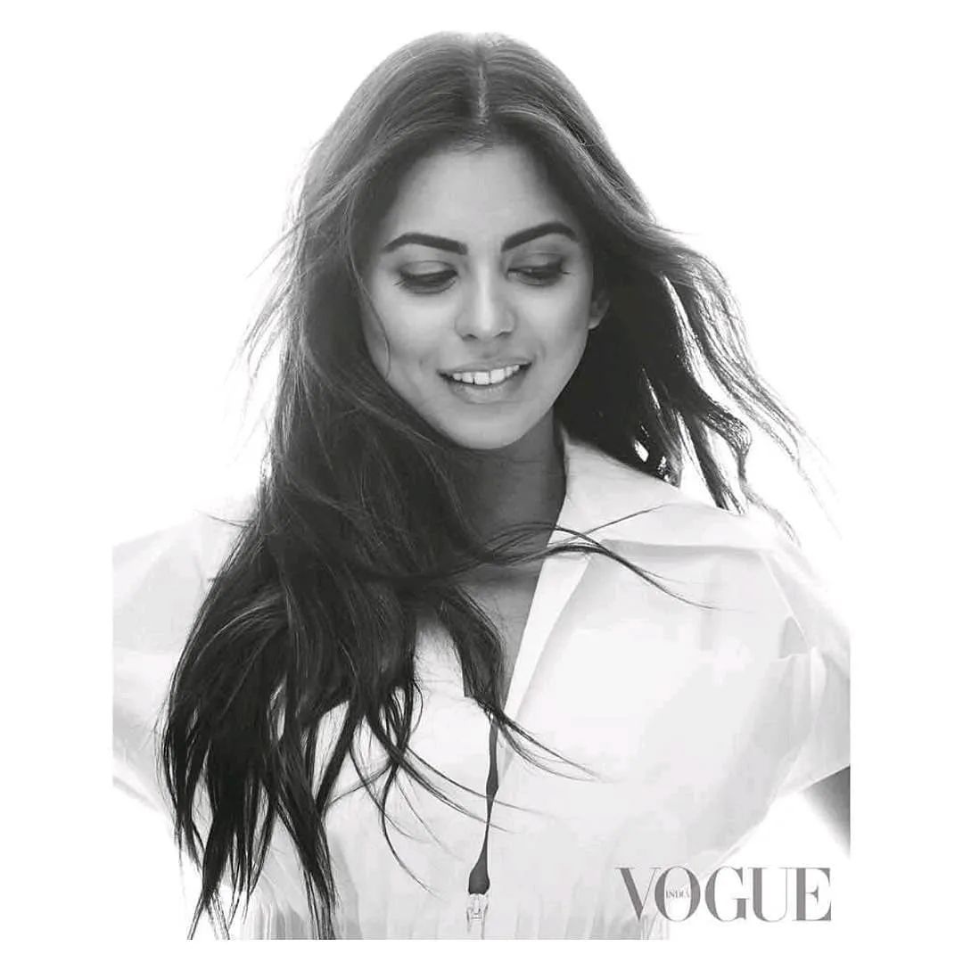 3亿,7亿婚礼请整个娱乐圈|碧昂丝|伊莎|婚礼_新浪新闻