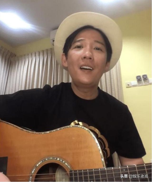 那个唱《桃花朵朵开》的阿牛,花了100万整牙,网友:看脸不敢认
