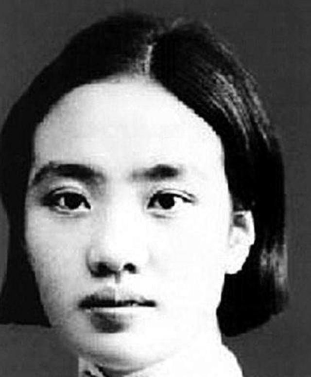 萧月华|李德|李丽莲_新浪新闻