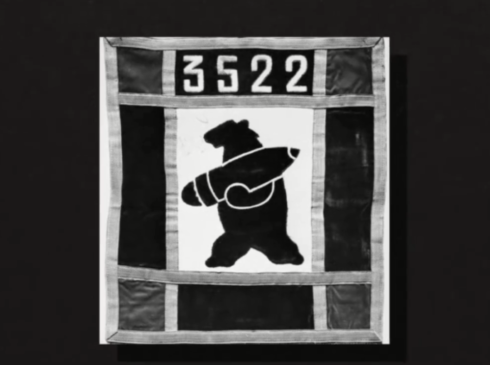 世界最骚小熊:我抽烟喝酒爱花钱,但我知道自己是个乖小熊