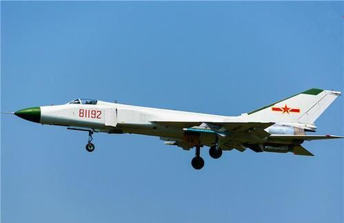 中国空中"美男子"歼-8ii,曾经让美国帮忙改进