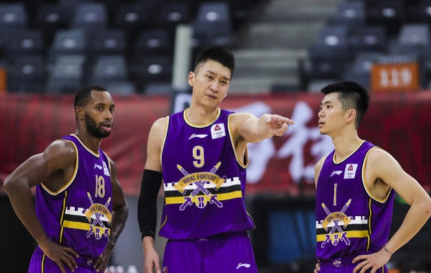 CBA外援太暖心!全程配合核酸检测 两次用中文道谢休闲区蓝鸢梦想 - Www.slyday.coM CBA外援太暖心!全程配合核酸检测 两次用中文道谢休闲区蓝鸢梦想 - Www.slyday.coM