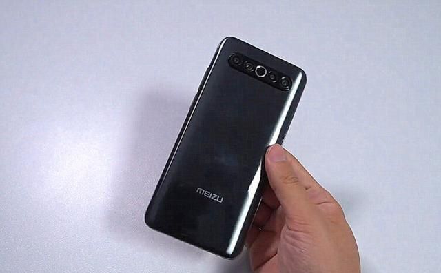 120hz 白色面板,魅族17一夜跌至新低价,感觉这次买早了