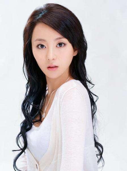 孙雅:《温柔的谎言》中的安然,当年的中戏校花