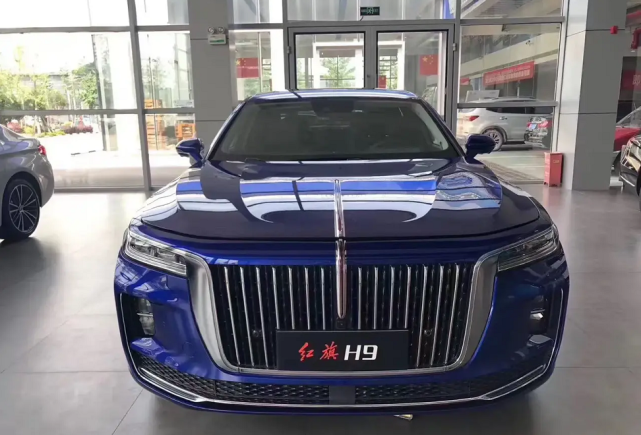 7月10日上市,首台红旗h9荣耀蓝实车到店