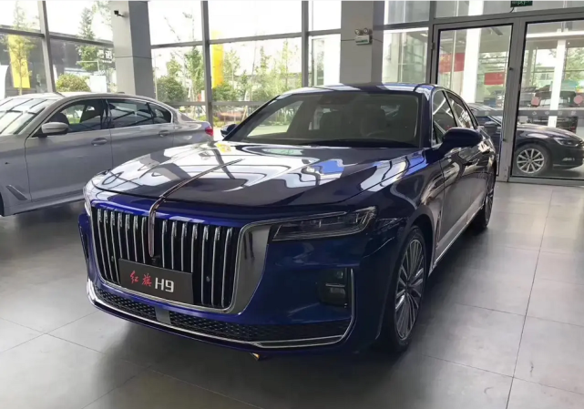 7月10日上市,首台红旗h9荣耀蓝实车到店