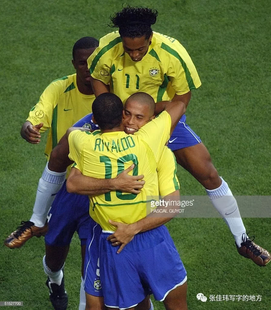 罗纳尔多 里瓦尔多 小罗:2002,足球史最强三叉戟