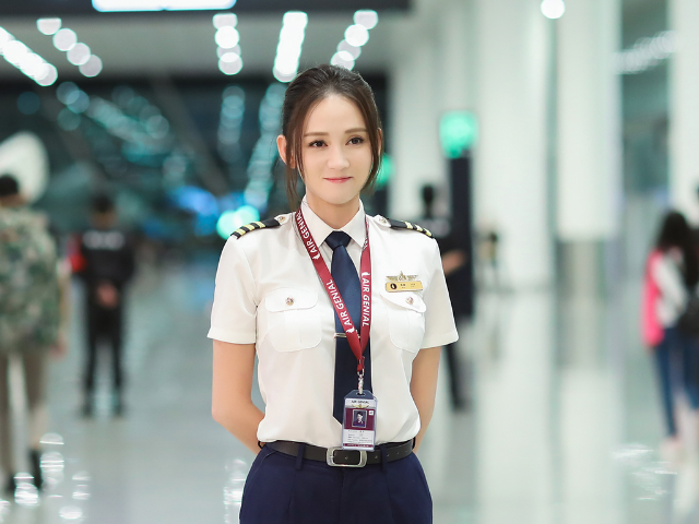 陈乔恩化身女飞行员,搭档高颜值男主,网友:不容错过!