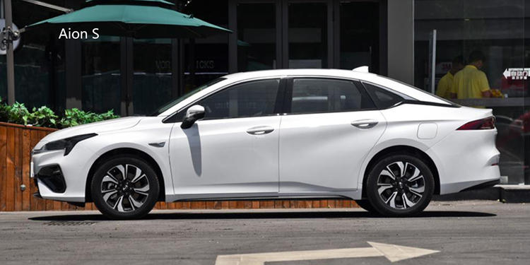 难分胜负！Aion S和几何A谁才是紧凑级纯电轿车的王者？