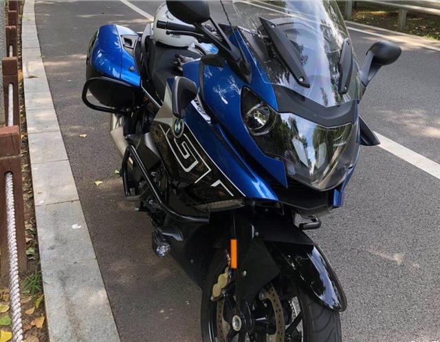 北京摩友花40万元买辆宝马k1600gt,l6引擎,巡游之王名不虚传