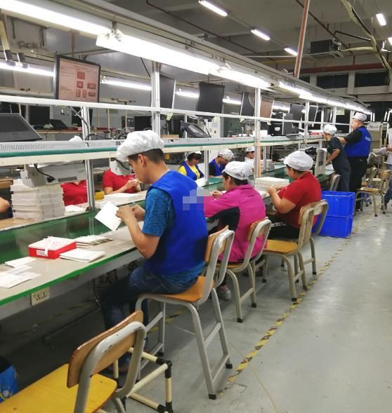 深圳大学毕业生工资4000,进工厂做一线员工,3年没加工资!