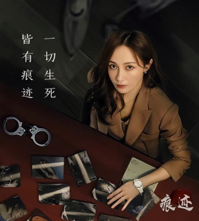 而对于王劲松来说,他可以说是金牌配角了,近些年各大电视剧都能看到他