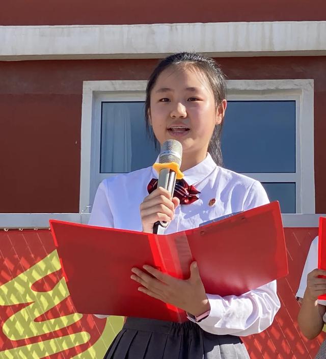 辽宁省大连市嘉汇中学第十七届感恩节开幕