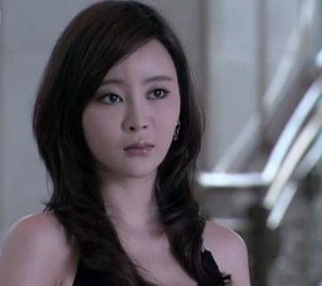 孙雅:《温柔的谎言》中的安然,当年的中戏校花