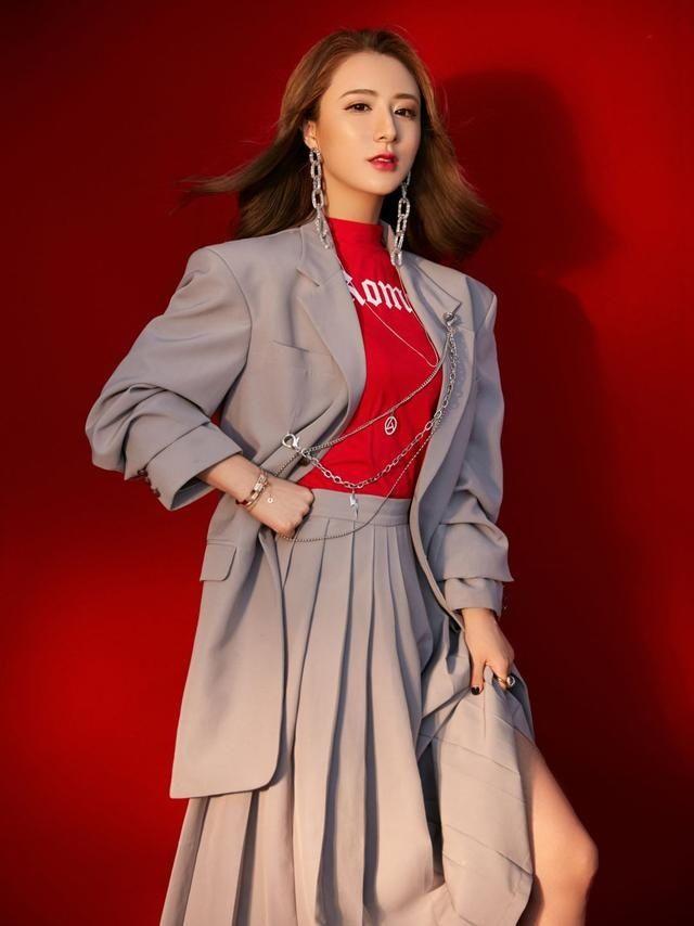 在这成功的背后,也有许多不为人知的故事.