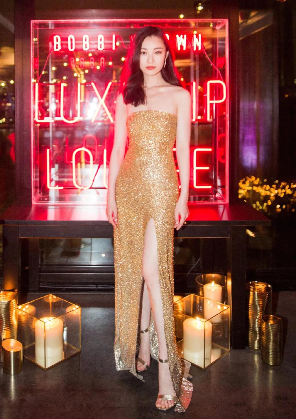 前开衩,侧开叉都有各自不同的美感,不要要注意的是,高度不要过高