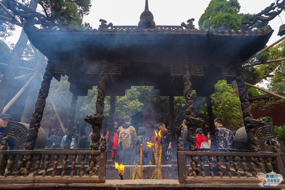 国内重名率最高的寺院,其中一个省份有三座,游客心中只认准一个